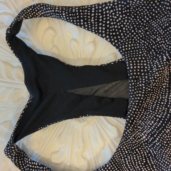Lululemon Black and White Women's Sports Bra Small - Picture 5 of 10